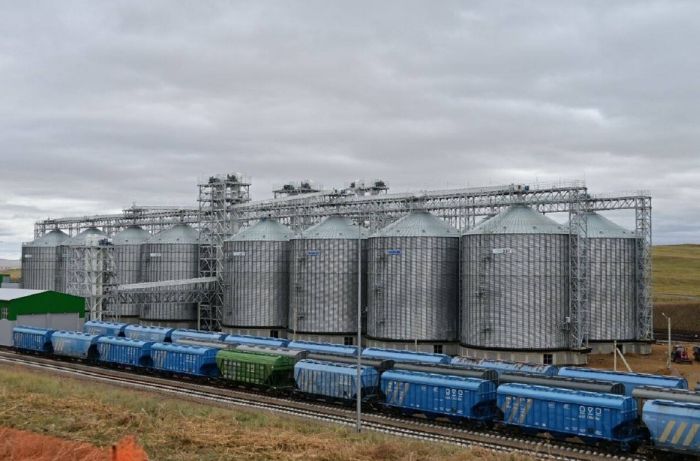 Первый зерновой железнодорожный терминал